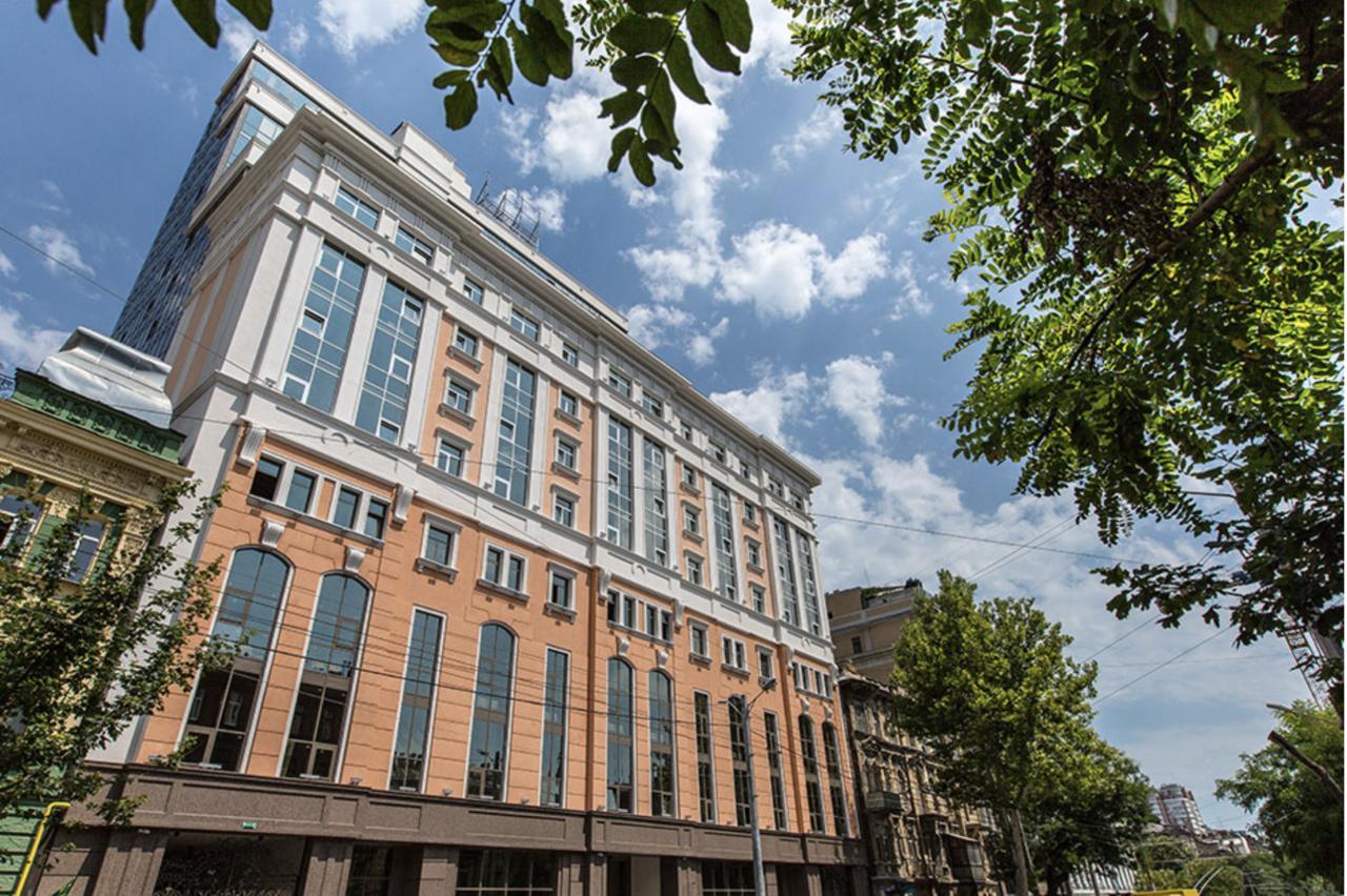 Skycity Apartments Odessa Luaran gambar